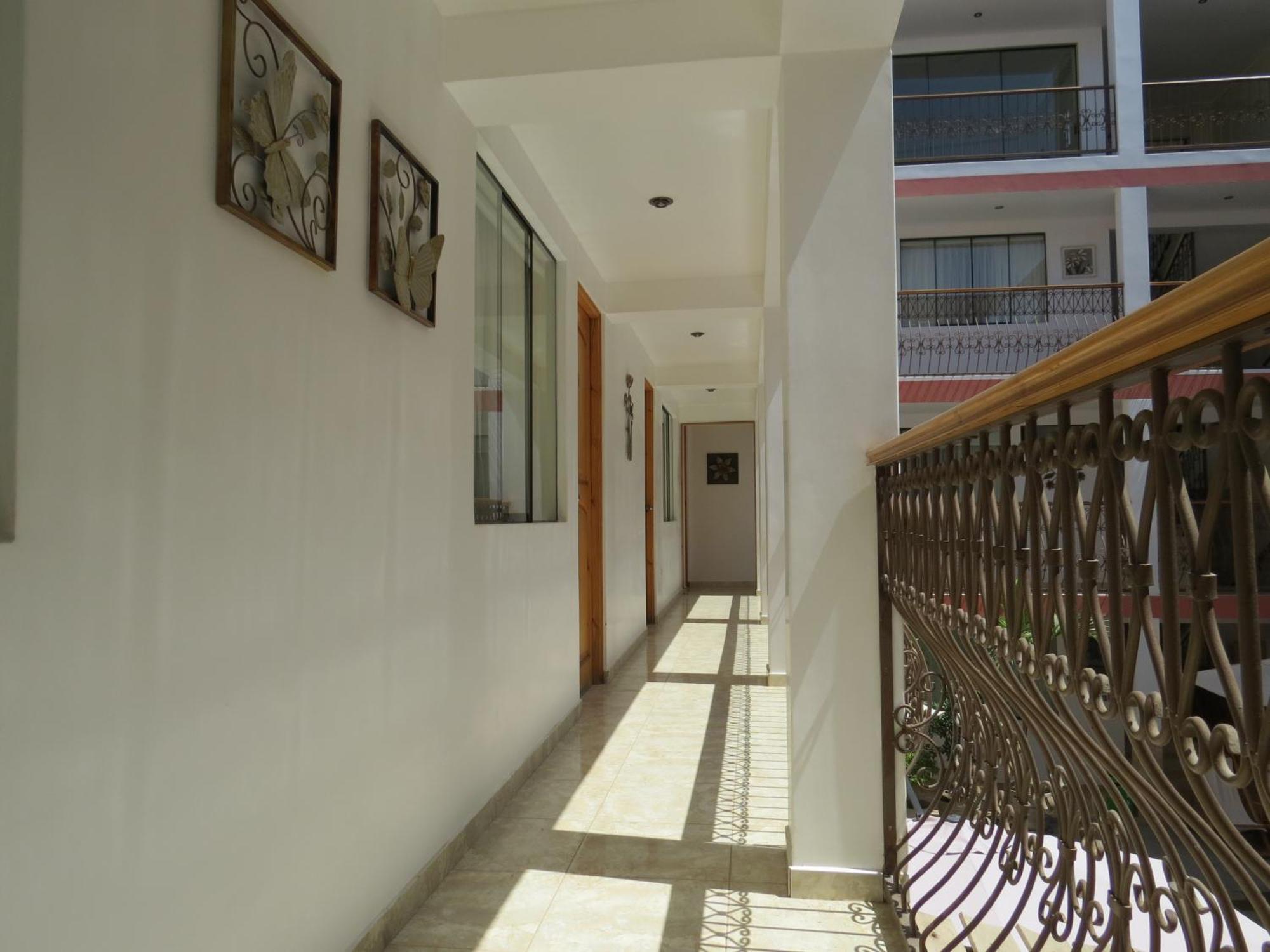 Hotel Las Flores Ика Экстерьер фото